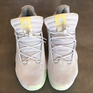 Adidas basketball gray and gold shoe size 20